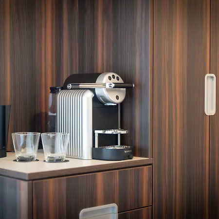 7, Centre 4* Dublino